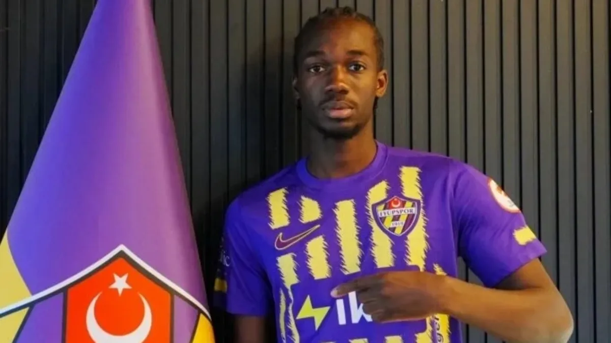 Eyüpspor Charles-Andre Raux-Yao'nun transferini bitirdi