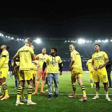 UEFA Şampiyonlar Ligi’nde PSG’yi eleyen Borussia Dortmund finale yükselen ilk takım oldu