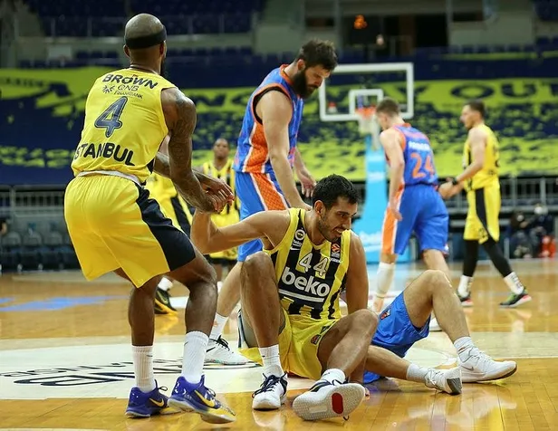 thy-euroleaguede-fenerbahce-beko-evinde-valencia-baskete-maglup-oldu-1606509860199.jpeg