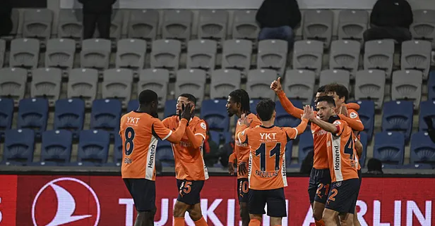 İstanbul'da 3 gollü şölen! Başakşehir - Fatih Karagümrük: 2-1 | MAÇ SONUCU