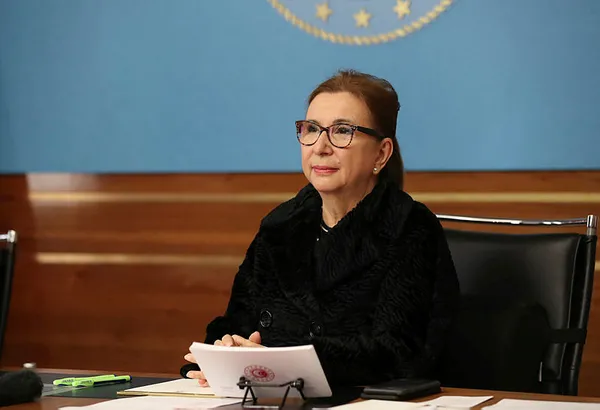 Son dakika: Ticaret Bakanı Ruhsar Pekcan'dan flaş ihracat açıklaması: Vakti geldi geçiyor!-1