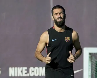 Arda Turan sosyal medyayı salladı!