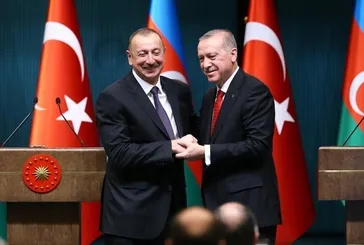 Son dakika: Azerbaycan Cumhurbaşkanı İlham Aliyev, Başkan Recep Tayyip Erdoğan’ı kutladı