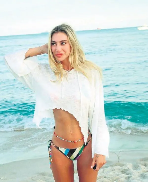 Ünlü oyuncu çift Taner Ölmez ve Ece Çeşmioğlu, ikinci bebeğe gün sayıyor! Doğacak oğullarının ismini açıkladılar...-6