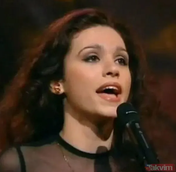 Görenin nutku tutuldu! 1997'de Eurovision'a katılan Şebnem Paker yıllar sonra ortaya çıktı! Adeta gençleşti! “46 yaşında olamazsınız...” - 21