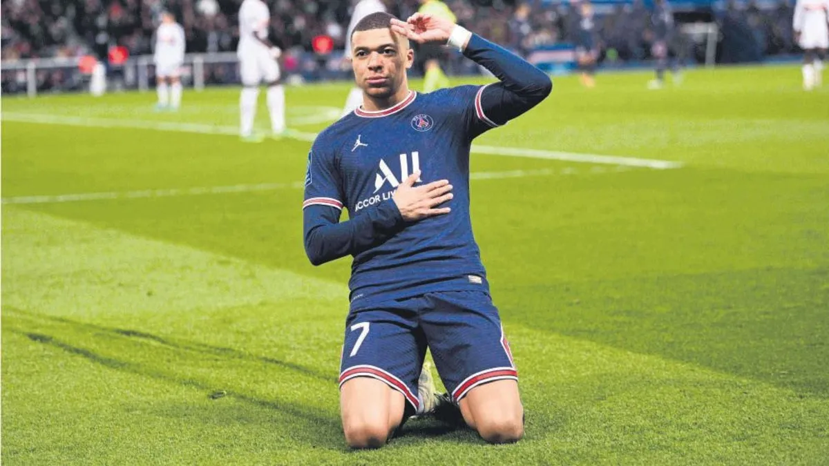 Real'e transfer olan Mbappe İspanyol devinden servet kazanacak