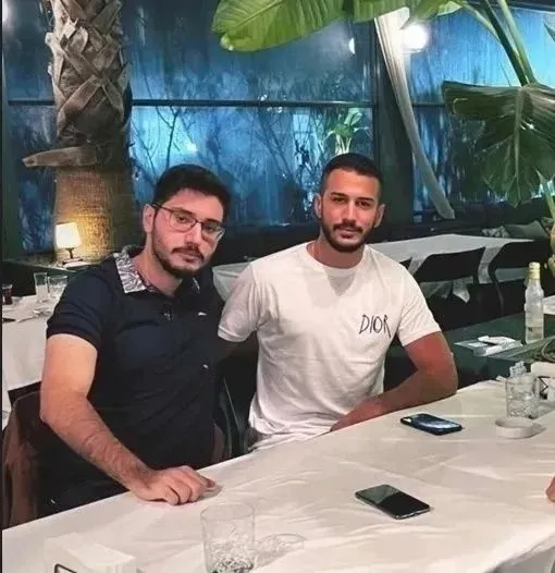 gulistan-doku-sorusturmasinda-mustafa-turkay-sonel-ile-koruma-memuru-adliyeye-sevk-edildi-1776462347498.jpeg Gülistan Doku soruşturmasında eski valinin oğlu adliyeye sevk edildi-2