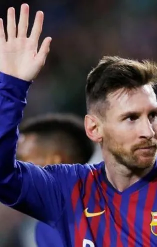 Messi’den geri adım