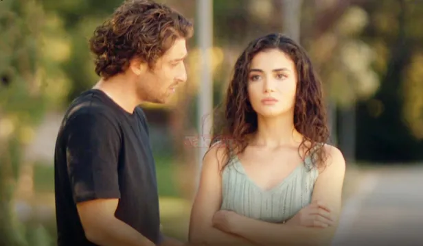 seyircilerin-tadi-kacacak-buyuk-umutlarla-baslayan-dizinin-kalemi-kirildi-show-tv-ansizin-final-karari-aldi-1634387031437.jpg Büyük umutlarla başlayan dizi sona geldi! Show TV ansızın final kararı aldı, sevenleri bu karara oldukça üzülecek!-8