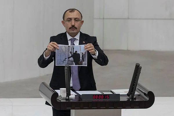 ibb-baskani-ekrem-imamoglunun-gecmisi-de-tepki-goruyor-beylikduzu-belediyesinde-yolsuzluk-literaturune-hayali-etkinlik-yolsuzlugunu-soktu-1607789917252.jpg İBB Başkanı Ekrem İmamoğlu'nun geçmişi de tepki görüyor: Beylikdüzü Belediyesi’nde yolsuzluk literatürüne hayali etkinlik yolsuzluğunu soktu-4