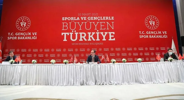 SON DAKİKA: Bakan Kasapoğlu'ndan stat zeminleriyle ilgili flaş açıklama: Bunun mazereti olmaz-5