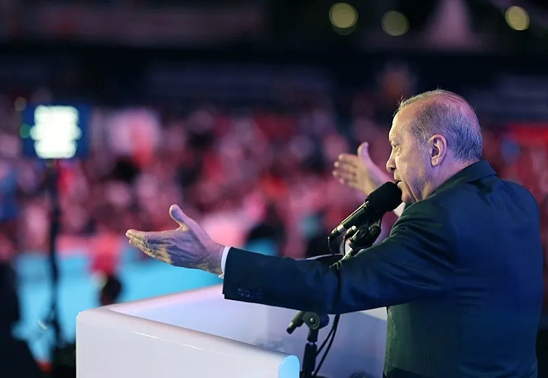 ankarada-tarihi-konusma-baskan-erdogan-mesaji-verdi-acin-yollari-buyuk-turkiye-cumhuriyeti-geliyor-1786736613869.jpeg Ankara'da tarihi konuşma! Başkan Erdoğan mesajı verdi: Açın yolları 'Büyük Türkiye Cumhuriyeti' geliyor!-4