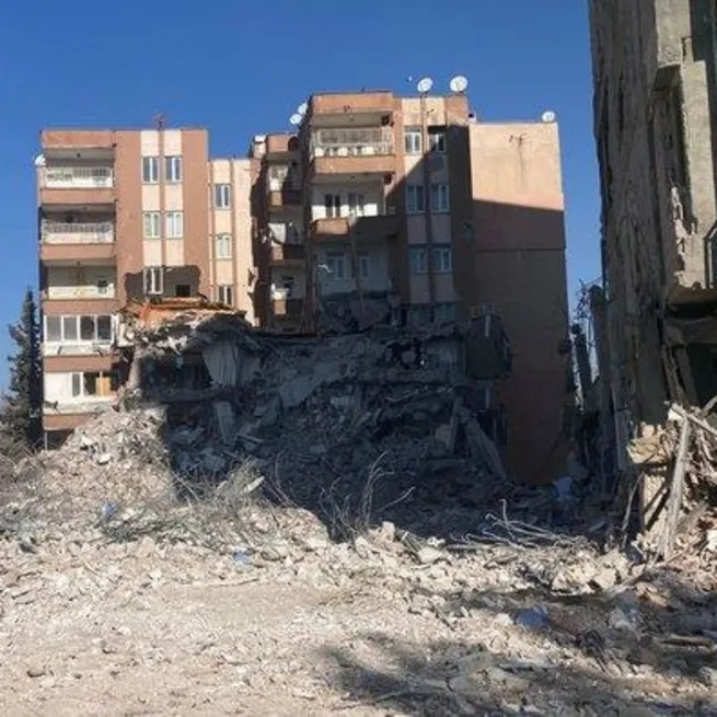 Asrın felaketi sonrası sorumlular tek tek yakalanıyor! Müteahhit Yasin Akbaş tutuklandı