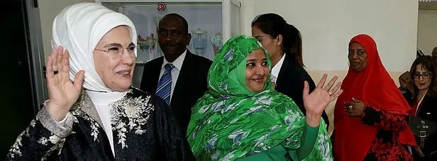 Emine Erdoğan’dan Sudan’da anlamlı ziyaret
