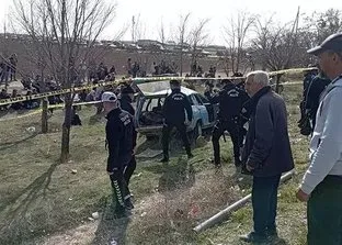 Katliam gibi kaza: Konya’da otomobil otobüs durağına daldı! 4 kişi hayatını kaybetti, 5 kişi yaralandı