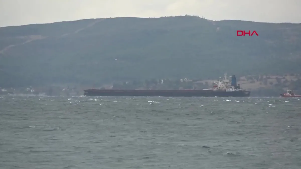 Çanakkale Boğazı'nda gemi arızası!
