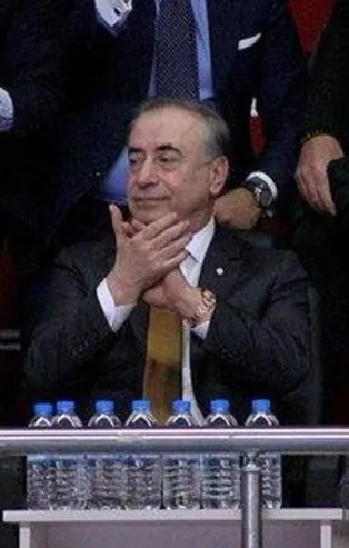 Galatasaray taraftarından ‘Lise’ tepkisi! “Cim Bom Bom halkındır, lisenin değil”