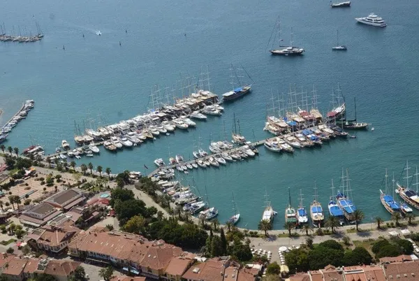 Yunan suları boş kaldı! Sosyete Bodrum ve Göcek'teki limanlara bağlandı - 5