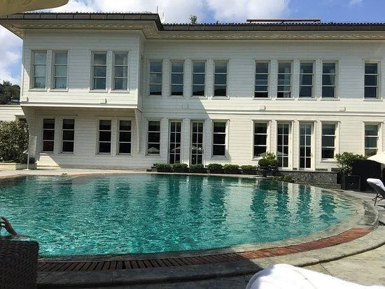 Les Ottomans Hotel'in tanıtımında garip bir karışıklık: Sahibi hattat değil Sadrazam-7
