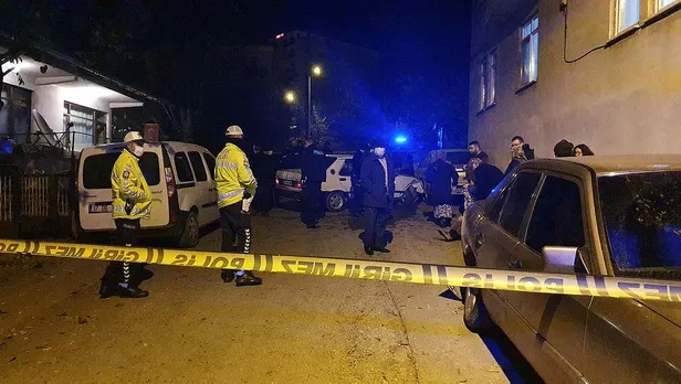 SON DAKİKA: Gece yarısı kanlı infaz! Otomobiliyle seyir halindeyken silahlı saldırıya uğrayan şahıs hayatını kaybetti-2