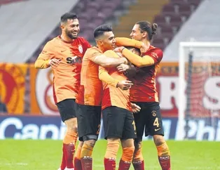 Aslan aşıyı buldu