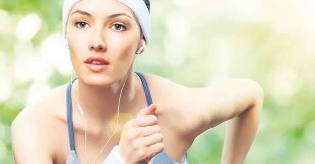 ABD'li uzmanlar yaşlanma hızını yavaşlatan 8 sağlık önlemini açıkladı! İşte genç kalmanın formülü