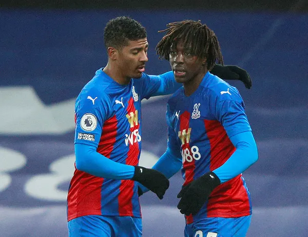 1624366283735.jpg Galatasaray ve Fenerbahçe'ye Van Aanholt transferinde dev rakip-2