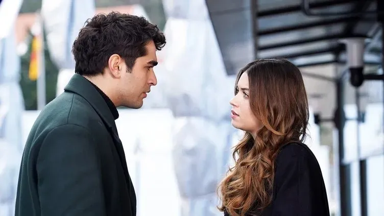 yali-capkini-57-bolum-canli-izle-star-tv-canli-yayin-ekrani-ile-yali-capkini-son-bolumu-seyranin-yeni-aski-1707500544040.jpeg Star TV yayın ekranı ile Yalı Çapkını son bölümü! Yalı Çapkını 57. son bölüm izle! Seyran'ın yeni aşkı...-2