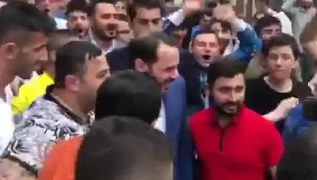 Bakan Berat Albayrak’a Trabzon’da sevgi seli