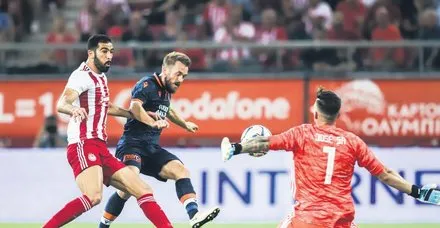 Başakşehir Şampiyonlar Ligi'ne veda etti