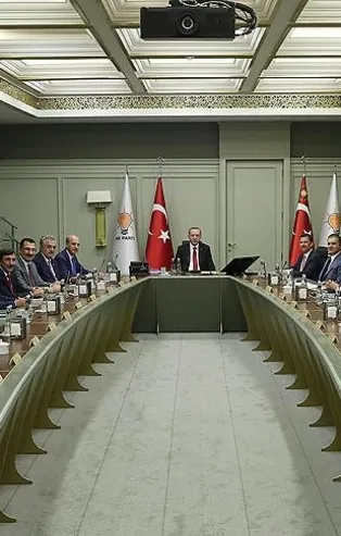 Son dakika: AK Parti MYK sonrası Kılıçdaroğlu'na çok sert FETÖ cevabı: Film izler gibi darbeyi izledi