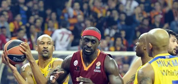 Galatasaray kötü başladı!