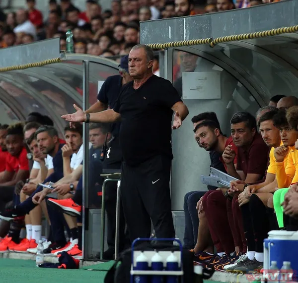 Yeni Sezon Öncesi Hazırlıklarını Sürdüren Galatasaray, İlk Hazırlık Maçında Bundesliga Ekibi Red Bull Leipzig İle Karşılaştı. Avusturya'da Oynanan Maçı Leipzig...