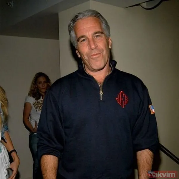 Tanga gelinlikle twerk yaptı! Düğünde damadın karşısında tangayla kucak dansı etti! Dünya onu konuşuyor - 34