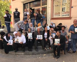 Diyarbakırdaki evlat nöbetine İranlı aileler de katıldı