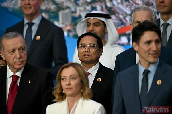 Başkan Erdoğan G20 Zirvesi'nde Biden ile sohbet etti - 4