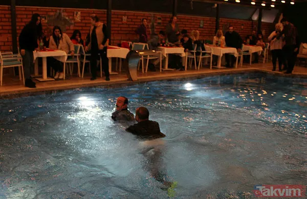 Mustafa Keser moral gecesinde dengesini kaybetti havuza düştü! Neye uğradığını şaşıran Mustafa Keser'in yardıma koşan ise... - 6