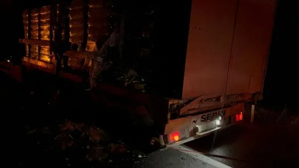 gece-yarisi-feci-kaza-lastik-tamiri-sirasinda-2-kisi-hayatini-kaybetti-1670468933667.jpeg Gece yarısı feci kaza: Lastik tamiri sırasında 2 kişi hayatını kaybetti-3