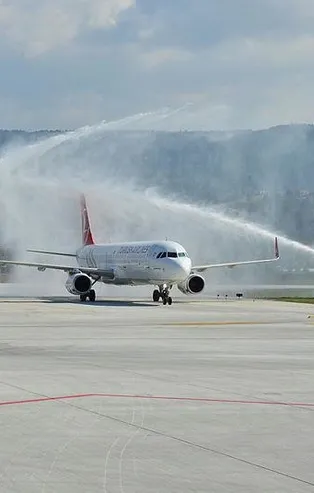 THY'nin İstanbul-Çanakkale uçuşları başladı