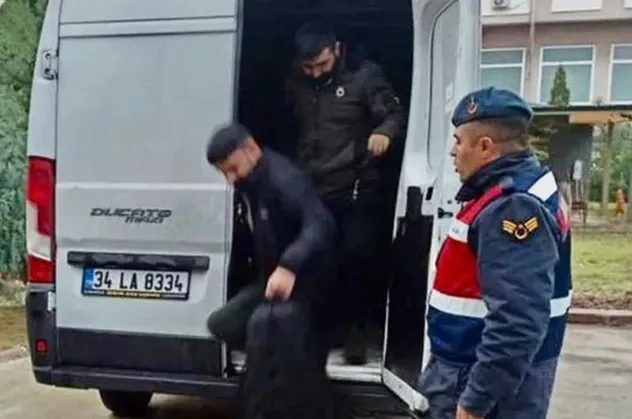 Muğla'da göçmen kaçakçılığı operasyonu! 8 kişi tutuklandı