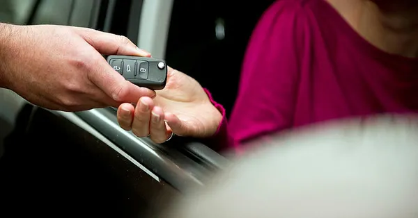 İster sıfır ister 2. el araç alacaklara çifte fırsat! 3 ay ödemesiz 60 ay vade ve %1.50 faizle taşıt kredisi Vakıfbank’tan!