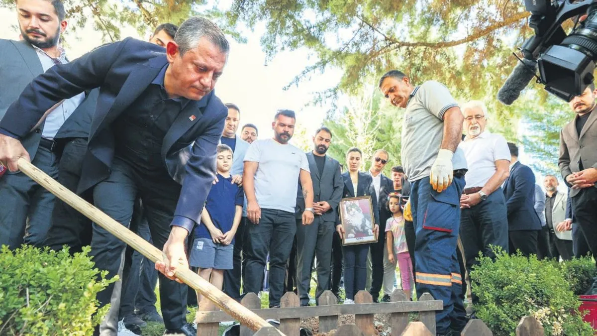 CHP’nin kedisi Şero öldü!