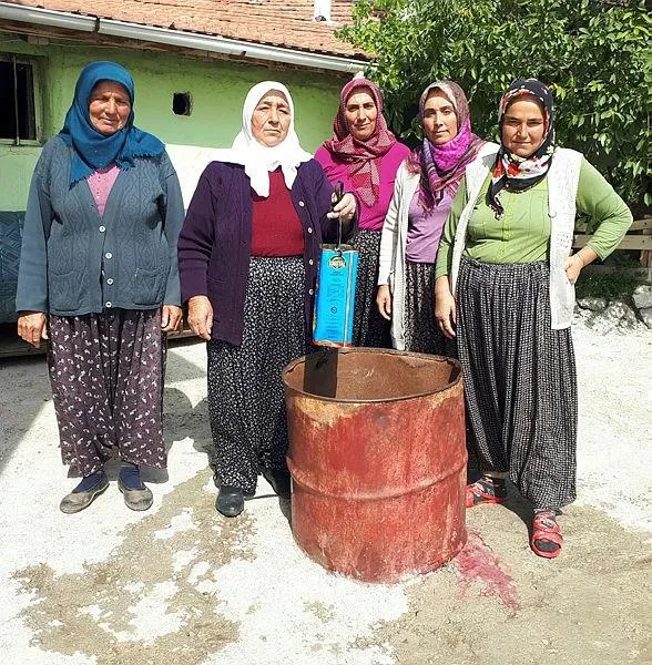 CHP'li Ankara Büyükşehir Belediyesi suyu kesti mahalleli suya hasret kaldı: 4 aydır evimizde bir damla su yok-5