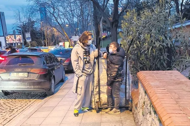 Korcan Kol, önceki akşam Nişantaşı'ndaydı