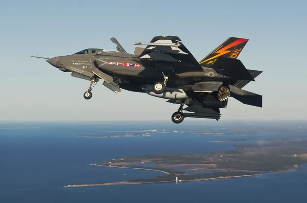 F-35'te büyük arıza! Üsse dönene kadar gizlemişler!
