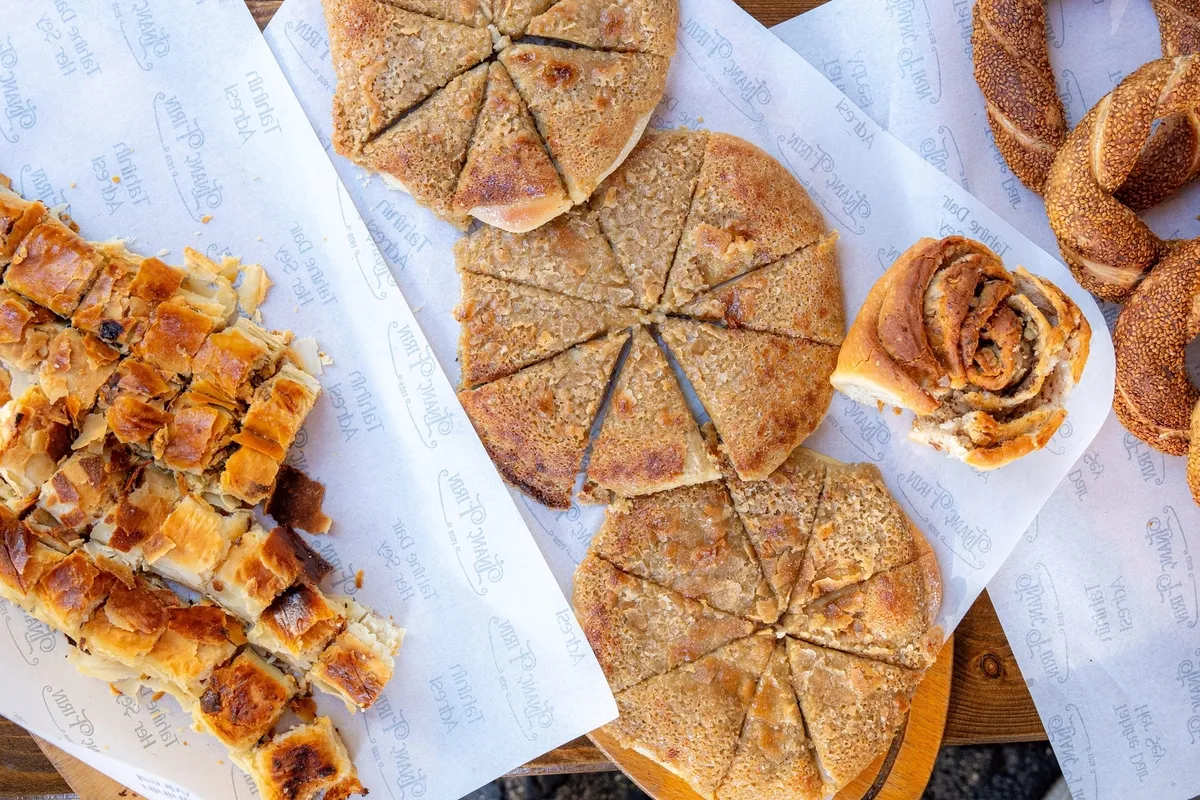 1783239105509.jpeg Bursa Kültür Yolu Festivali'nde gastronomi şöleni! Asırlık tatlar ilgi odağı oldu-4