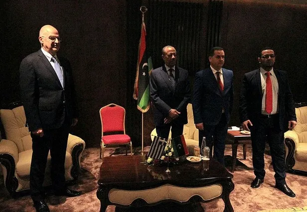 Hafter destekçisi Yunan Bakan, İmamoğlu'nu "Konstantinopol'un Belediye Başkanı" diye anons etti!-3