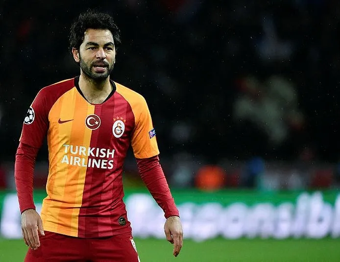 Selçuk Galatasaray’da devam edecek