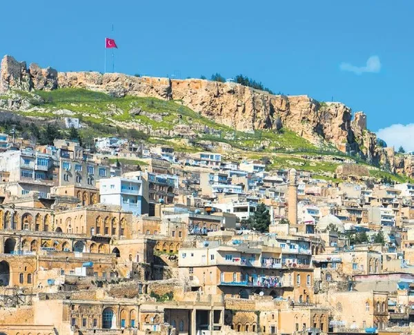 kulturlerin-bulusma-noktasi-mardin-12-bin-yillik-gecmisi-ile-size-tarihte-bir-yolculuk-1691527119858.jpeg Kültürlerin buluşma noktası Mardin! 12 bin yıllık geçmişi ile size tarihte bir yolculuk....-5