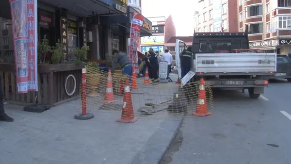 istanbul-arnavutkoyde-elektrik-voltajinin-aniden-yukselmesi-nedeniyle-5-apartmanda-prize-bagli-elektronik-cihazlar-bozuldu-1618983010267.jpg İstanbul Arnavutköy'de elektrik voltajının aniden yükselmesi nedeniyle 5 apartmanda prize bağlı elektronik cihazlar bozuldu-6